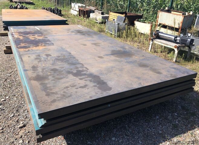 Canicas de hierro fundido Marbres fonte lisse - Cast iron Marbles 3910 x 2000 x 350 mm