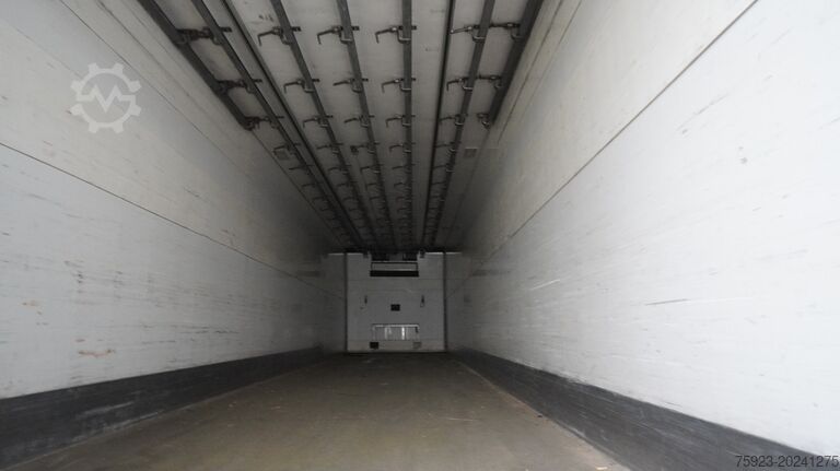Transporte refrigerado/congelado Van Eck 3 AXLE FRIGO WITH MEAT HOOK SYSTEM