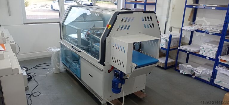 Mesin pembentuk, pengisi, dan penyegel kantong Minipack Praktika 56 MPS X2