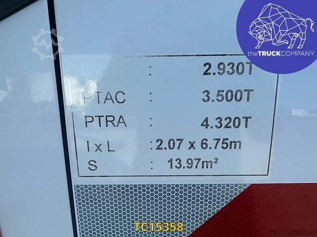 Kėlimo platforma Renault Master 145.35 klubb