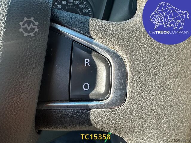 Kėlimo platforma Renault Master 145.35 klubb