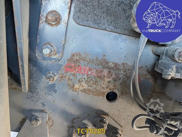 スタンダード-SZM DAF CF 85 440