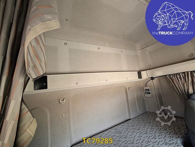 Standard SZM DAF CF 85 440
