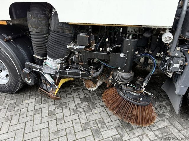 Veifeiemaskin MERCEDES-BENZ Atego 1323 Faun Viajet Hochdruckpumpe