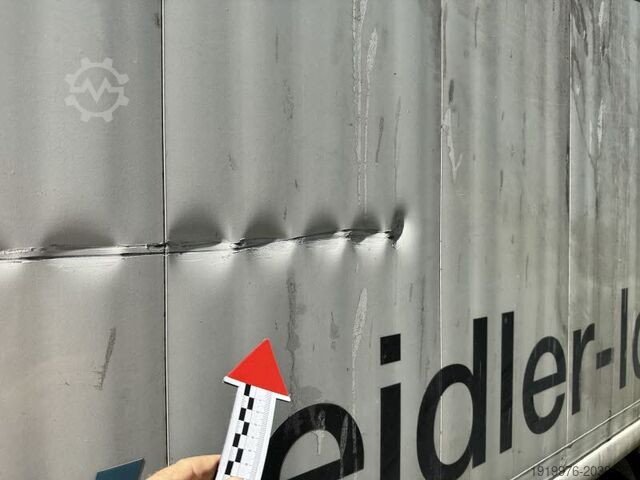 Semiremorcă cu podea mobilă KNAPEN K100