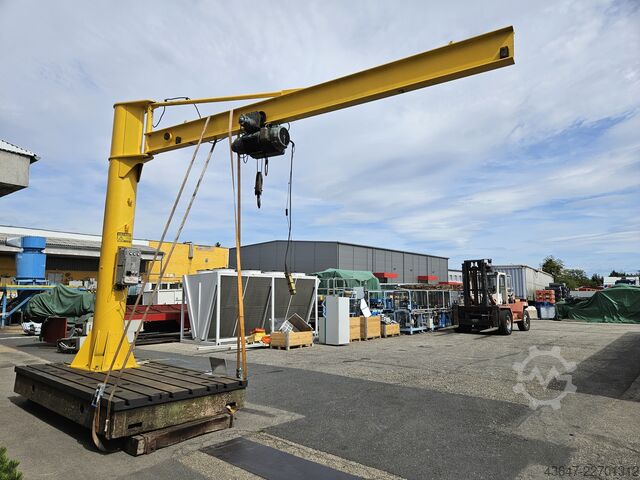Schwenkkran, Säulenschwenkkran 1000 kg BALCANCAR 