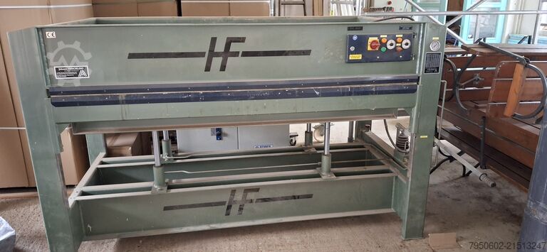Prasa do forniru Johann Frischling Maschinenbau H40