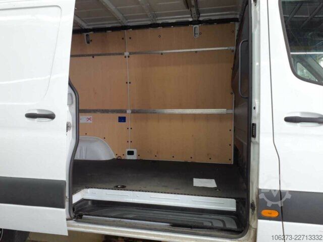 Van Mercedes-Benz Sprinter 317 CDI,L2H2,Automatik,Kamera,Navi