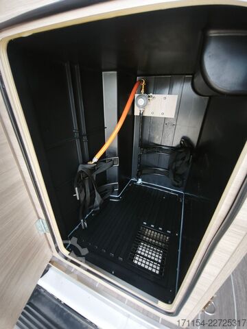 Camping-car FORSTER VAN 599 HB LIVIN UP PRO, Markise,Automatik