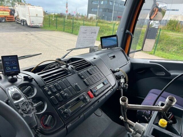Spezial-LKW Mercedes-Benz 1823 4x2 Atego Winterdienstfahrzeug