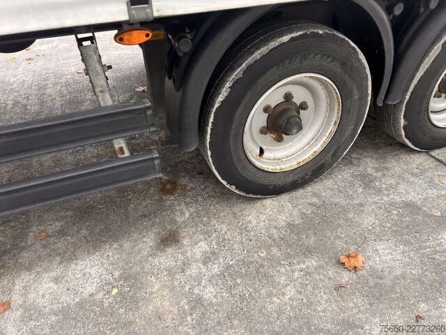 敞篷篷布挂车 Möslein TPW 105 D 7,30  Tandem- Schiebeplanenanhänger zum Durchladen