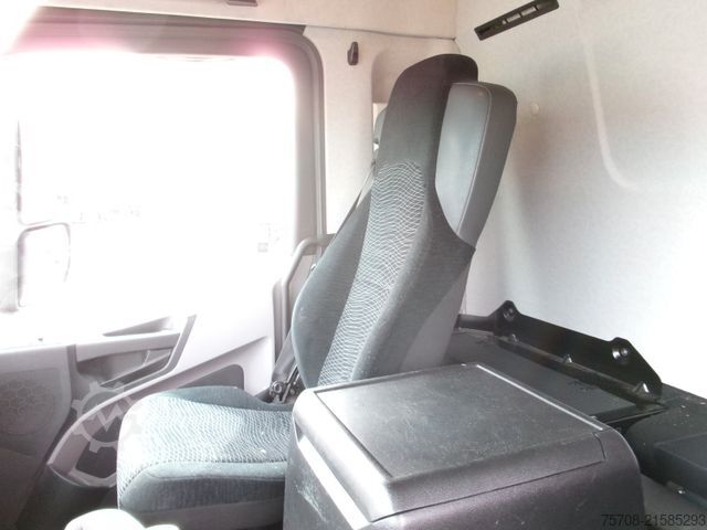 Caminhão frigorífico MERCEDES-BENZ 2540 Antos Kühlkoffer LBW Frigoblock