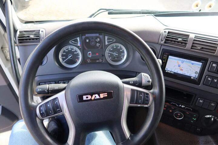 Mala DAF CF 320 CF 320 FA Bak+Klep 2.000 kg