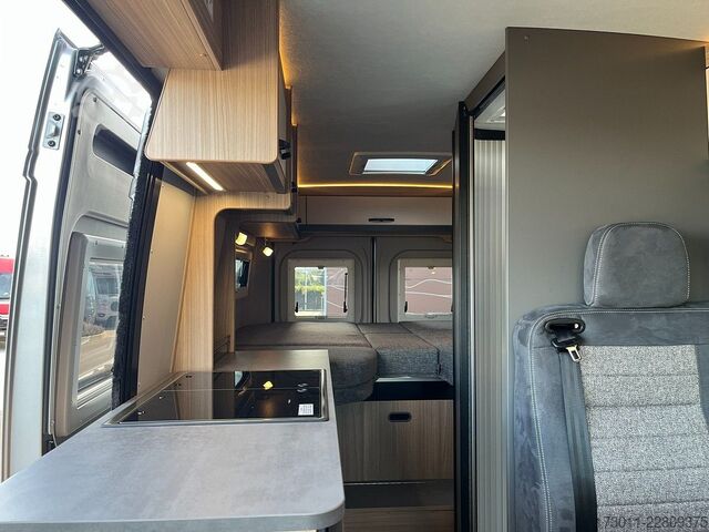 Autocamper PÖSSL Summit 640 180PS Automat