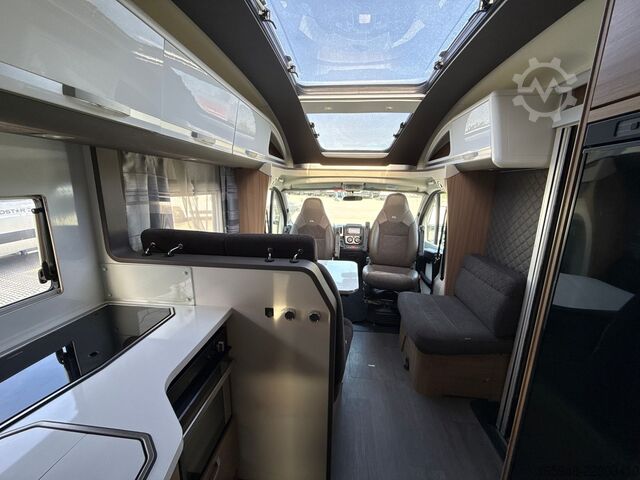 Félintegrált lakóautó ADRIA ADRIA S 670 SC CORAL
