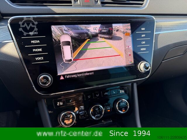 Minibus SKODA Superb Combi Style DSG Business Amundsen Kamera