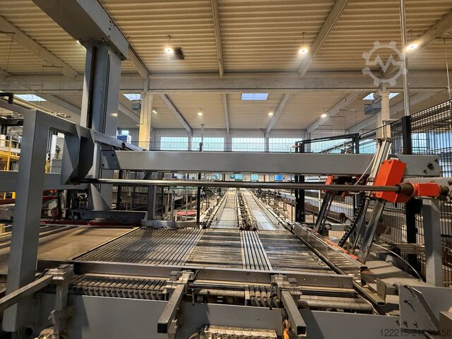 Γραμμή εμφιάλωσης γυάλινων φιαλών μίας χρήσης από Krones, KHS Meypack, Kisters, Logopack (1999) Krones, KHS Abfülllinie für Glasflaschen (Einweg)