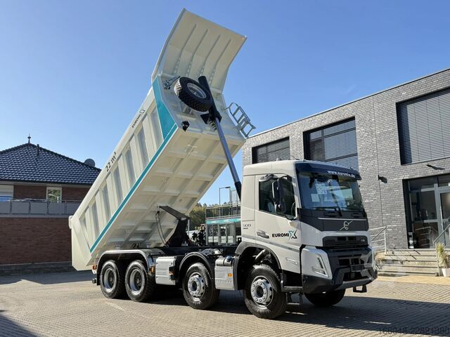 Kipper Volvo FMX 500 FMX13 500 8X4 13L Eckige Mulde Kipper
