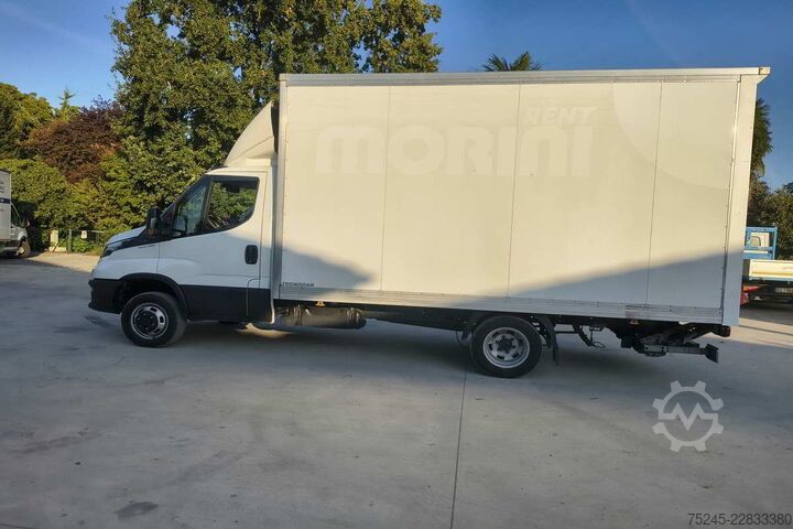 Skříňová dodávka Iveco DAILY 35 14 2.3 CASSA E PEDANA