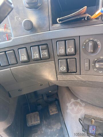 トラック搭載型クレーン Volvo FH 480 + Effer 850 6S