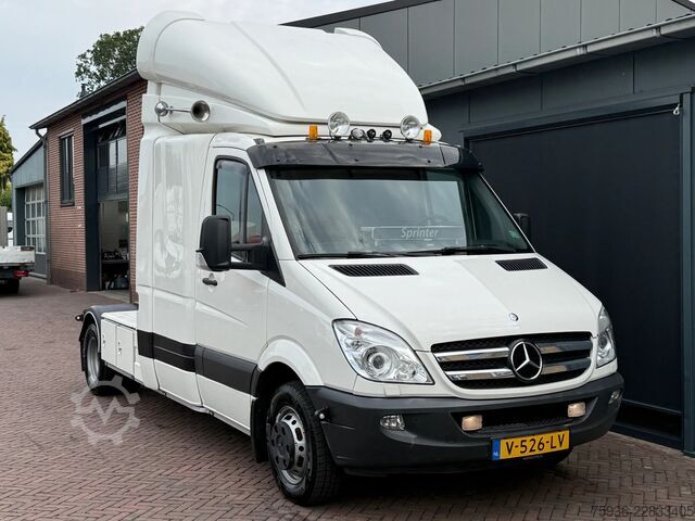 BE-SZM Mercedes-Benz Sprinter 519 V6 Be Trekker 8.5 Ton Sleepcab Cra...