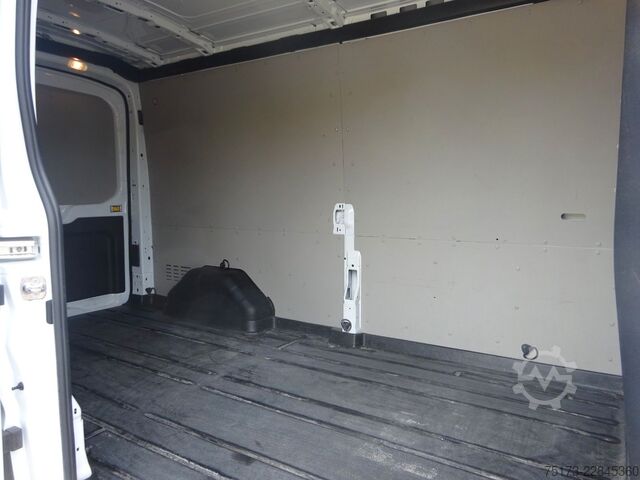 Kombi z visokim stropom FORD Transit Kasten 350 L3H2 Trend 130PS Klima Tempom