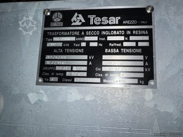 変流器 TESAR 2500kVA 20/0,4kV