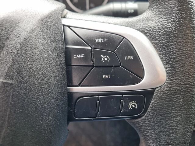 スーツケース Iveco Daily 70C18 Koffer 7 TON LBW 1000 Kg Euro 6