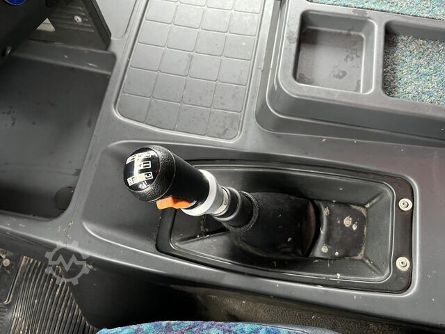 Standard tractor Scania R 143H V8 500 Streamline  / V8 Sound / Retarder...