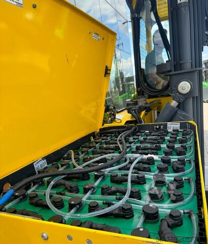 Чотирибічний навантажувач Combilift C2500 EST /Only 1451 hours/ Battery 81%