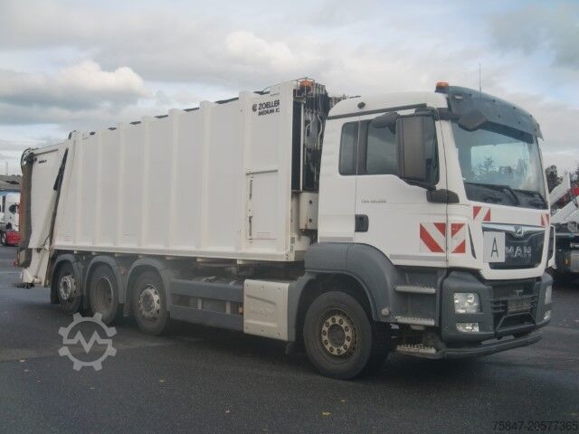 Camião de lixo MAN TGS 31.360 8x2-6 Zoeller Moba Hecklader