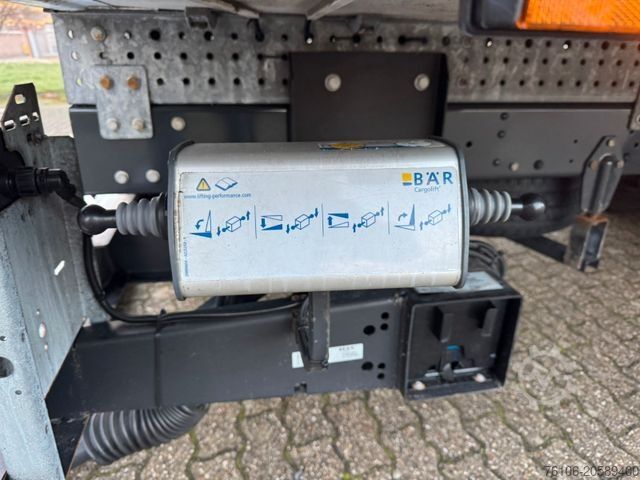 Fourgon isotherme frigorifique IVECO Daily 72C18 Tiefkühlkoffer Carrier mit LBW