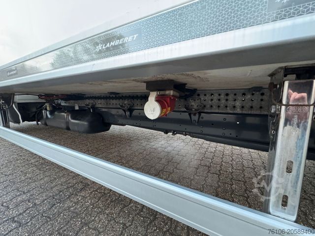 Fourgon isotherme frigorifique IVECO Daily 72C18 Tiefkühlkoffer Carrier mit LBW