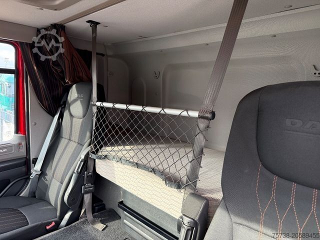 Unit traktor standar DAF CF 530 6x4 Intarder + Schwarzmüller Hardox