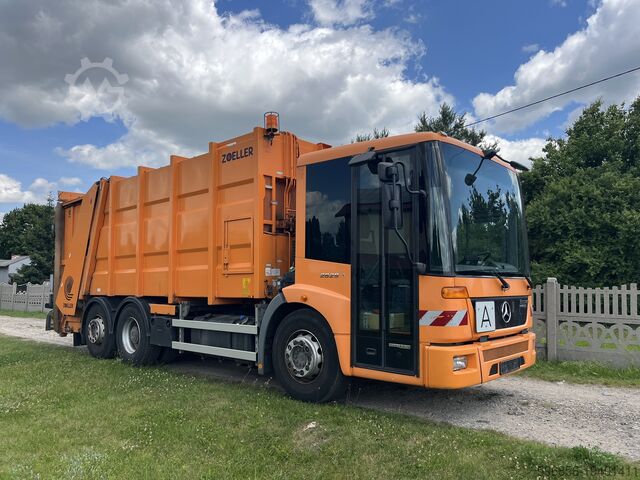 ゴミ収集車 Mercedes-Benz Econic 2629 Zöller