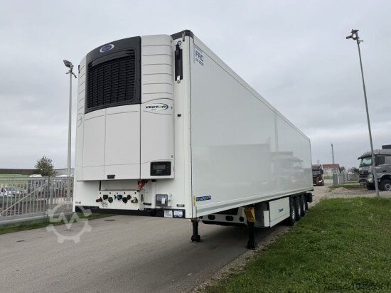 Нискорамно полуремарке KRONE COOL LINER ,CARRIER 1550, SAF