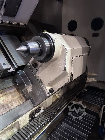 Centrul de strunjire și frezare CNC Doosan Puma 700L