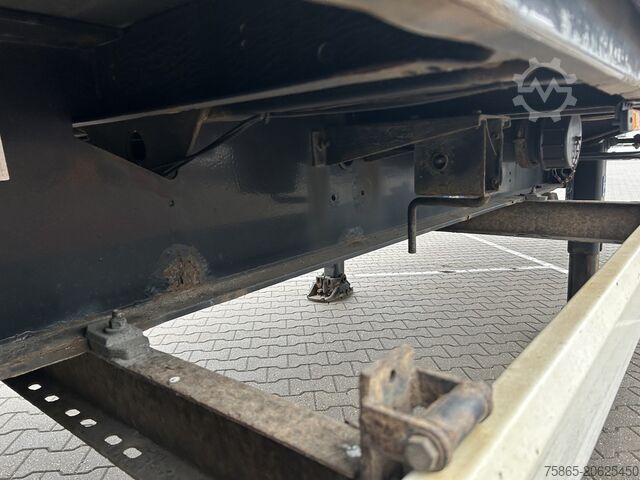 Transportul de volum Krone Profi Liner / Mega / Curtinside / BPW Drum / NL...