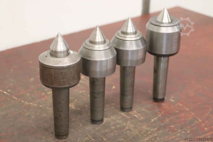 4 gabali rotējošu centējošo uzgaļu Röhm / Bokö / unbekannt MK4  158 MK4  Perfekt 4P