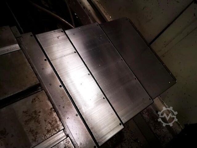 Pystysuora työstökeskus Ares Seiki R 4530