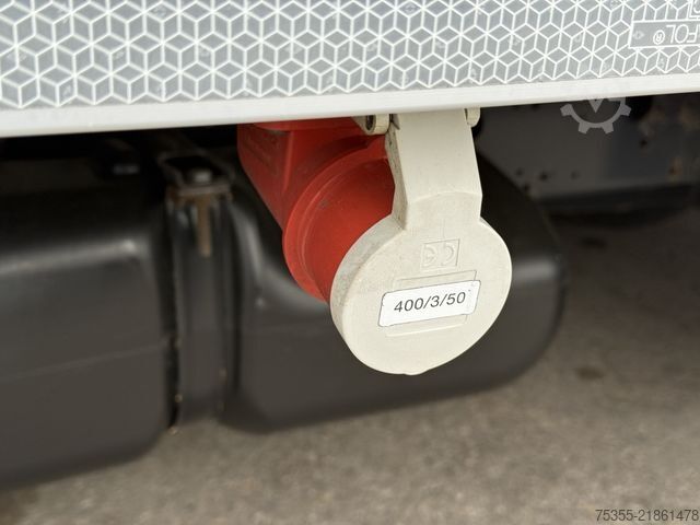 Фургон-рефрижератор IVECO Daily 70C18 72C18 ACC NAVI ThermoKing V-500 MAX