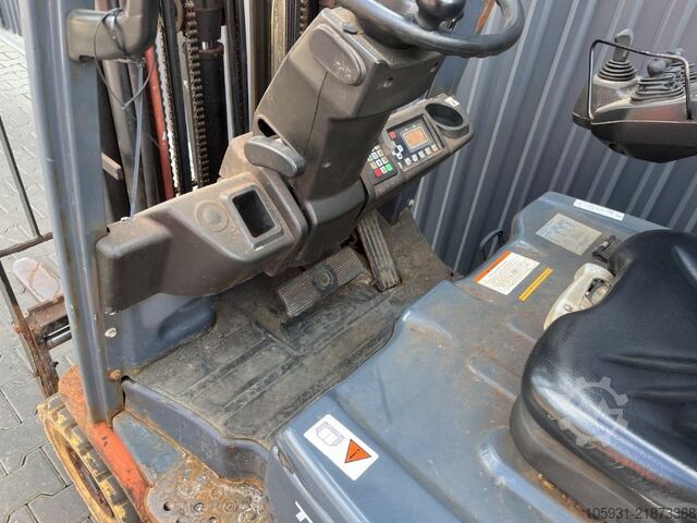 Elektro 3 Rad-Stapler Toyota 8FBE16T