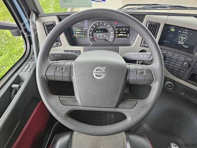 सूटकेस VOLVO FM 11.330 SLEEPERCAB 2.5T LIFT