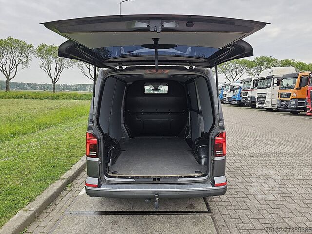 Station wagon me çati të lartë VOLKSWAGEN TRANSPORTER 2.0 TDI L1H1 Navi LED DSG