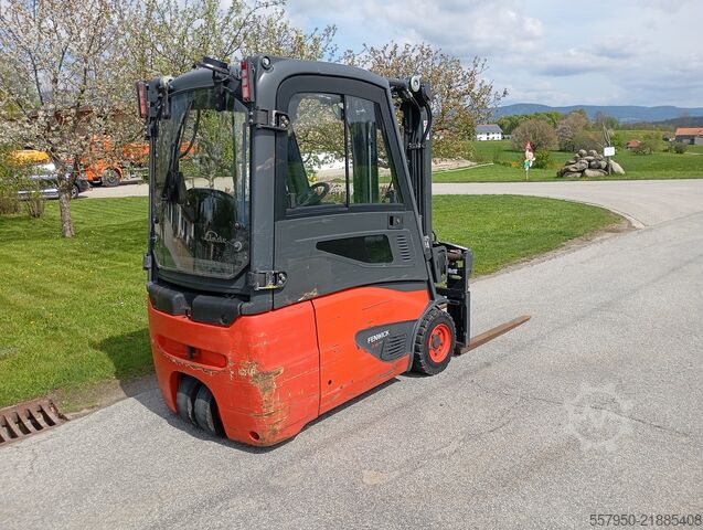 Gabelstapler Linde E 16 Triplex Zinkenverstellgerät