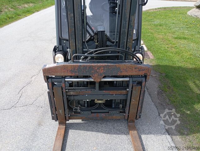Gabelstapler Linde E 16 Triplex Zinkenverstellgerät