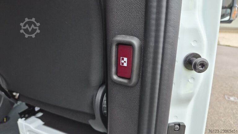 Minibussi MERCEDES-BENZ Sprinter 315 VIP Mobility 23 Airline Stock