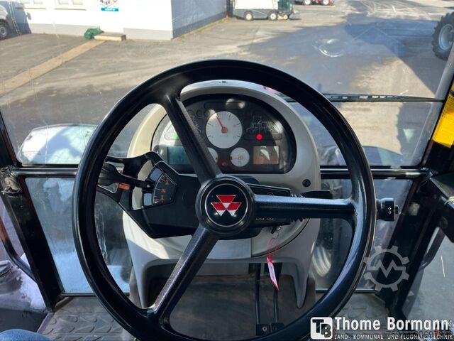 Trattore Massey Ferguson MF 6499 Dyna-6