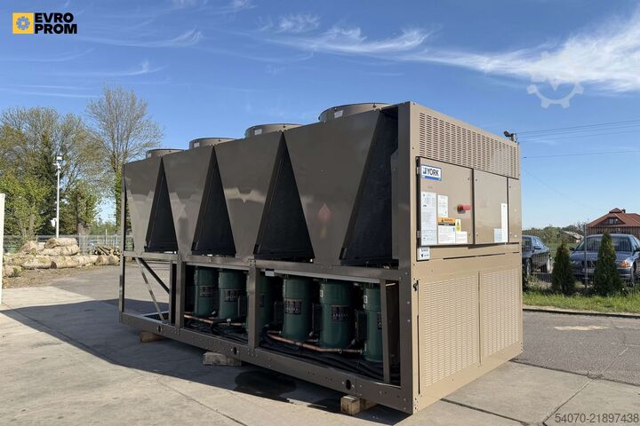 चिलर New Industrial Сhiller YORK - 520.6 KW | With warranty