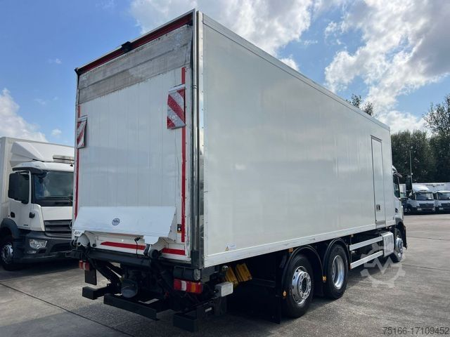 Kühlkoffer-LKW MERCEDES-BENZ 2543 L Kühlkoffer 7,9 m ROHRBAHN LBW 2 T*THERMO